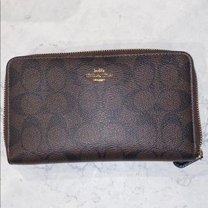 Coach Zip Around Wallet